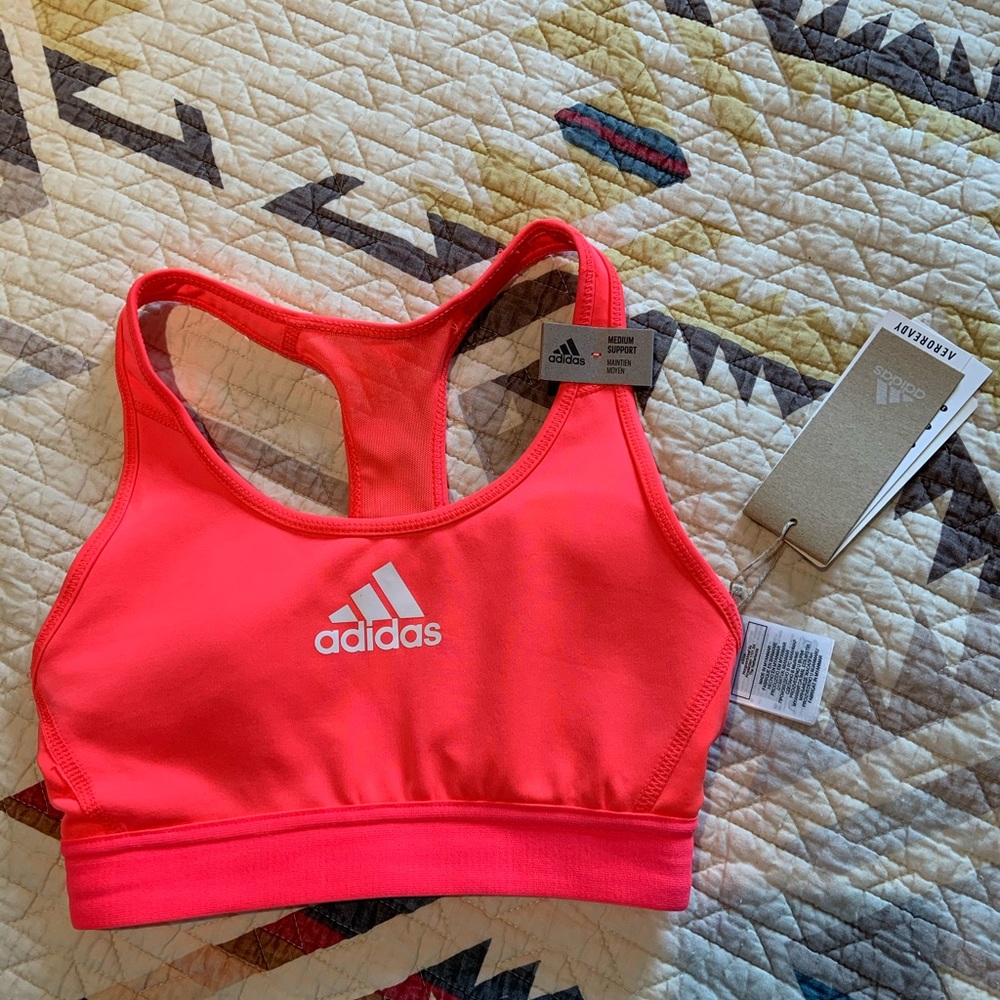NWT Adidas sports bra XS